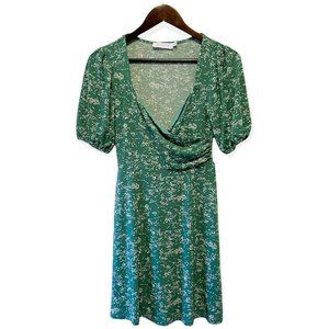 All In Favor Women's Size XS Ruched Sleeve Faux Wrap V-Neck Midi Dress Green